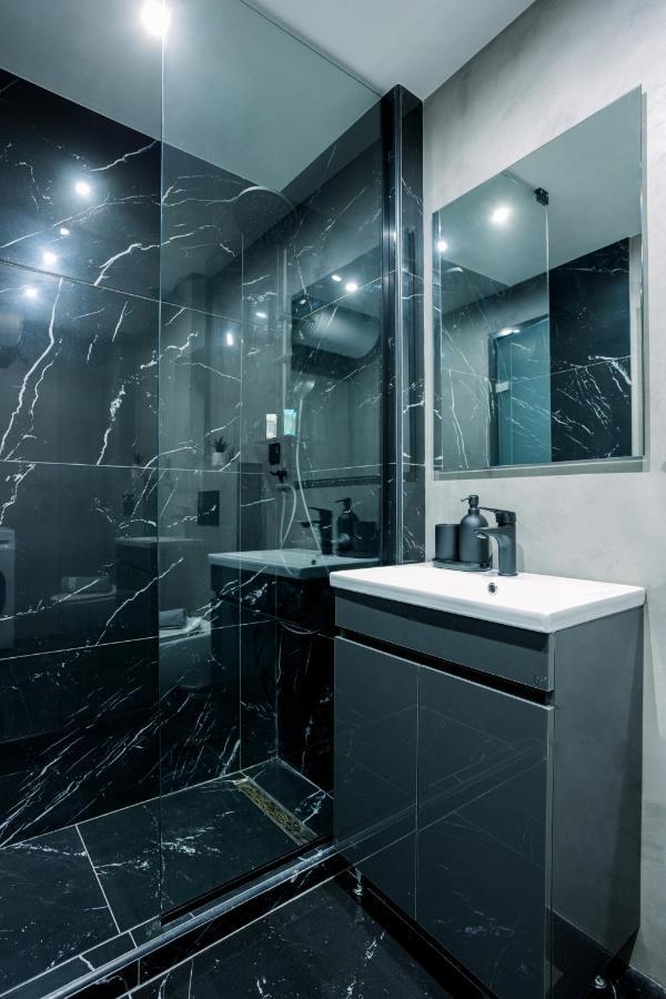 Luxury Downtown Apartment Α1 Солун Екстериор снимка